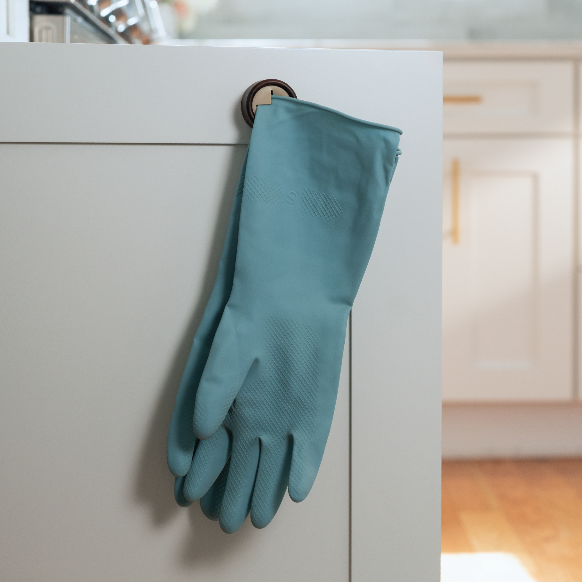 towel push hooks