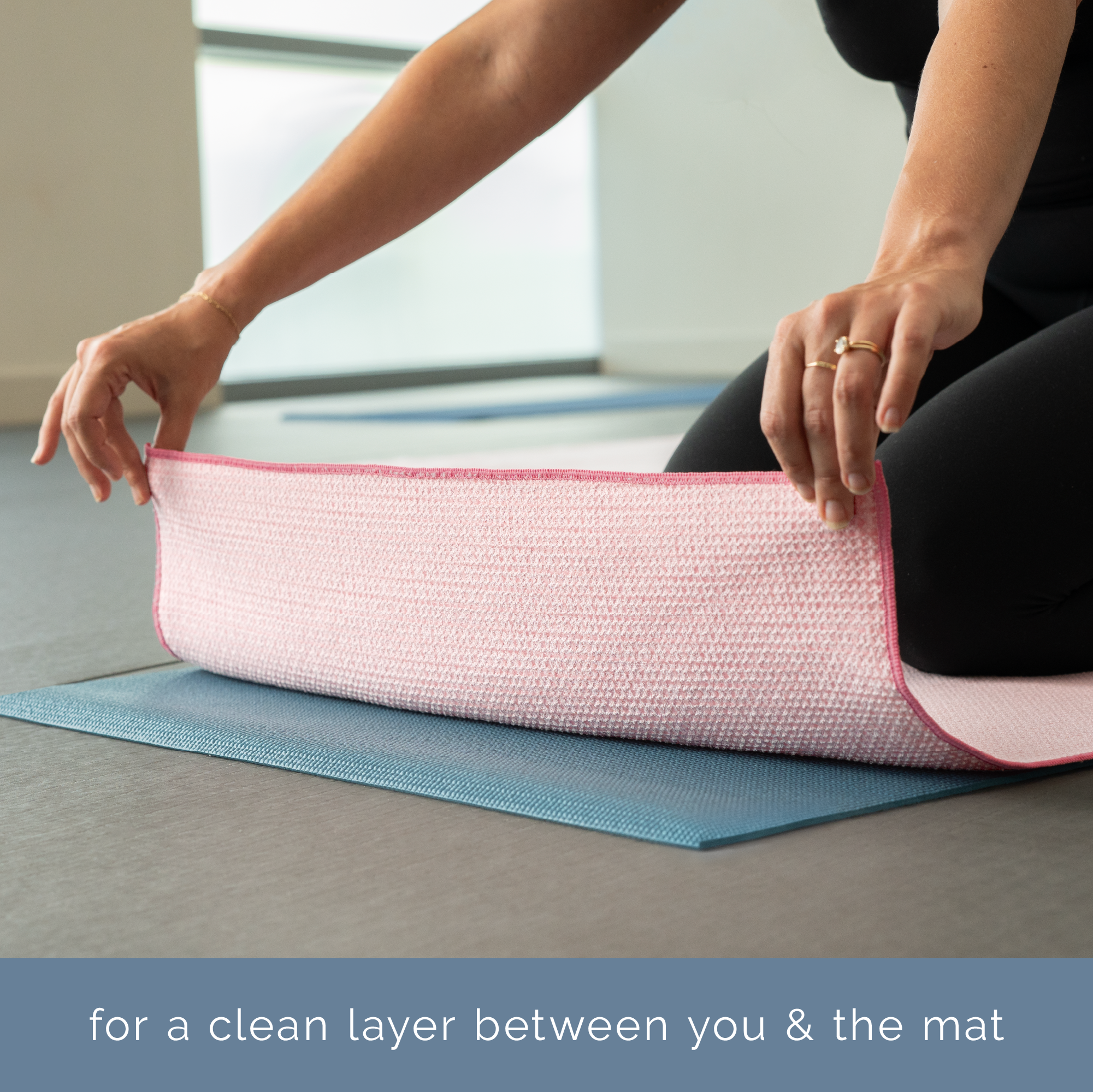 yoga mat towel with silicone grip